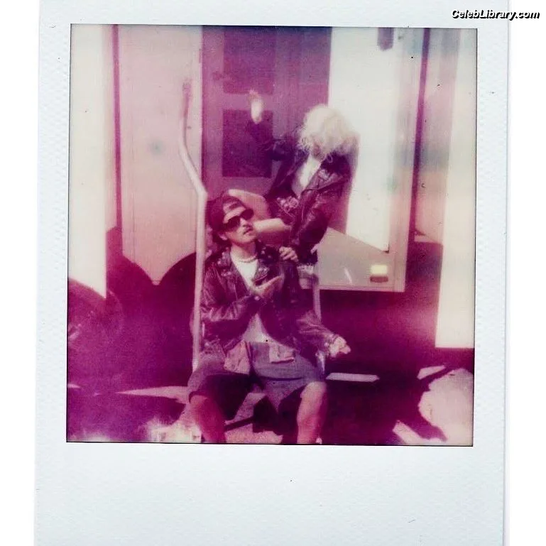 Rosé (BLACKPINK) photo 1 of 4338