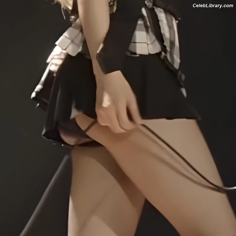 Rosé (BLACKPINK) photo 22 of 4338