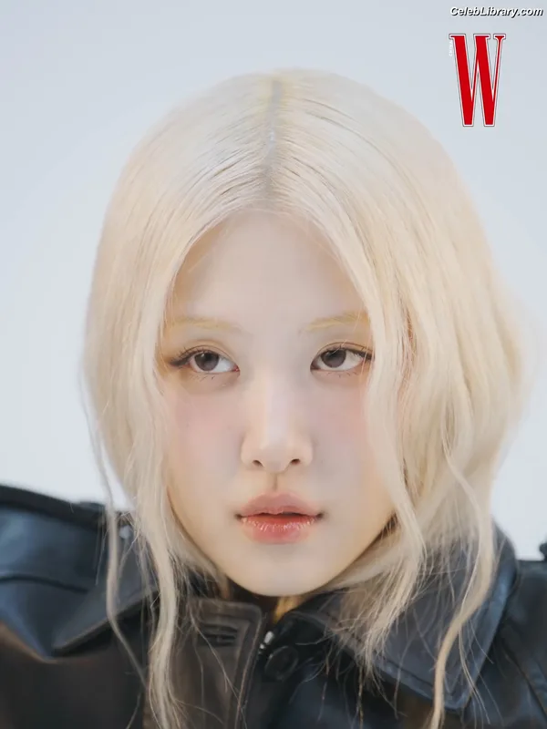 Rosé (BLACKPINK) photo 10 of 4338