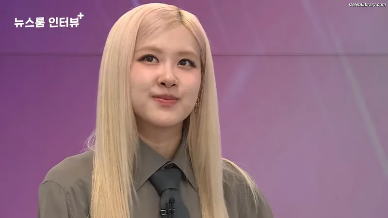 Rosé (BLACKPINK) photo 20 of 4338