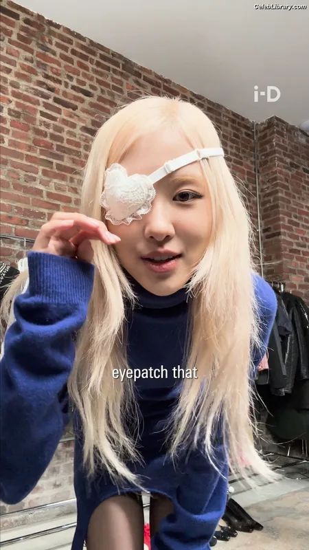 Rosé (BLACKPINK) photo 5 of 4338