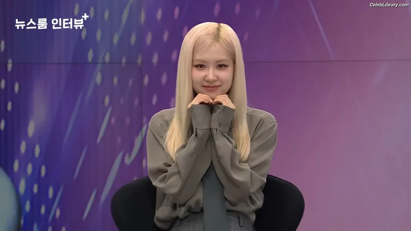 Rosé (BLACKPINK) photo 2 of 4338