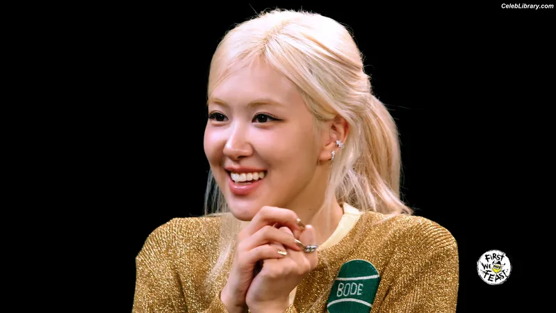 Rosé (BLACKPINK) photo 10 of 4338