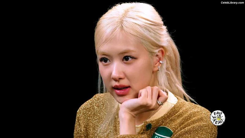 Rosé (BLACKPINK) photo 4 of 4338