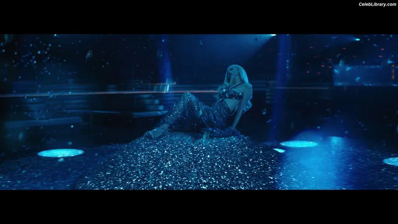 Rosé (BLACKPINK) photo 14 of 4338