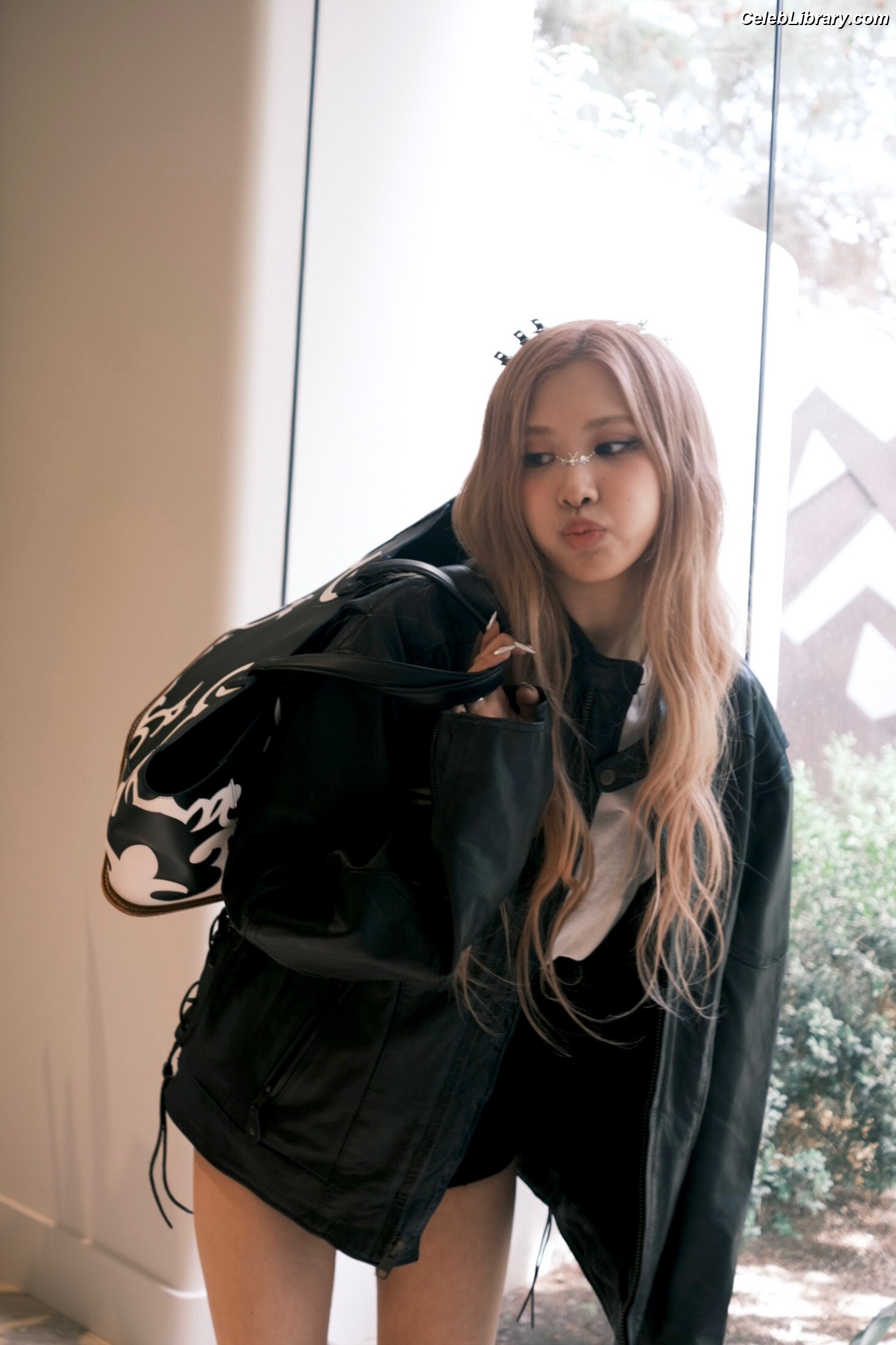 Rosé (BLACKPINK) photo 8 of 4338