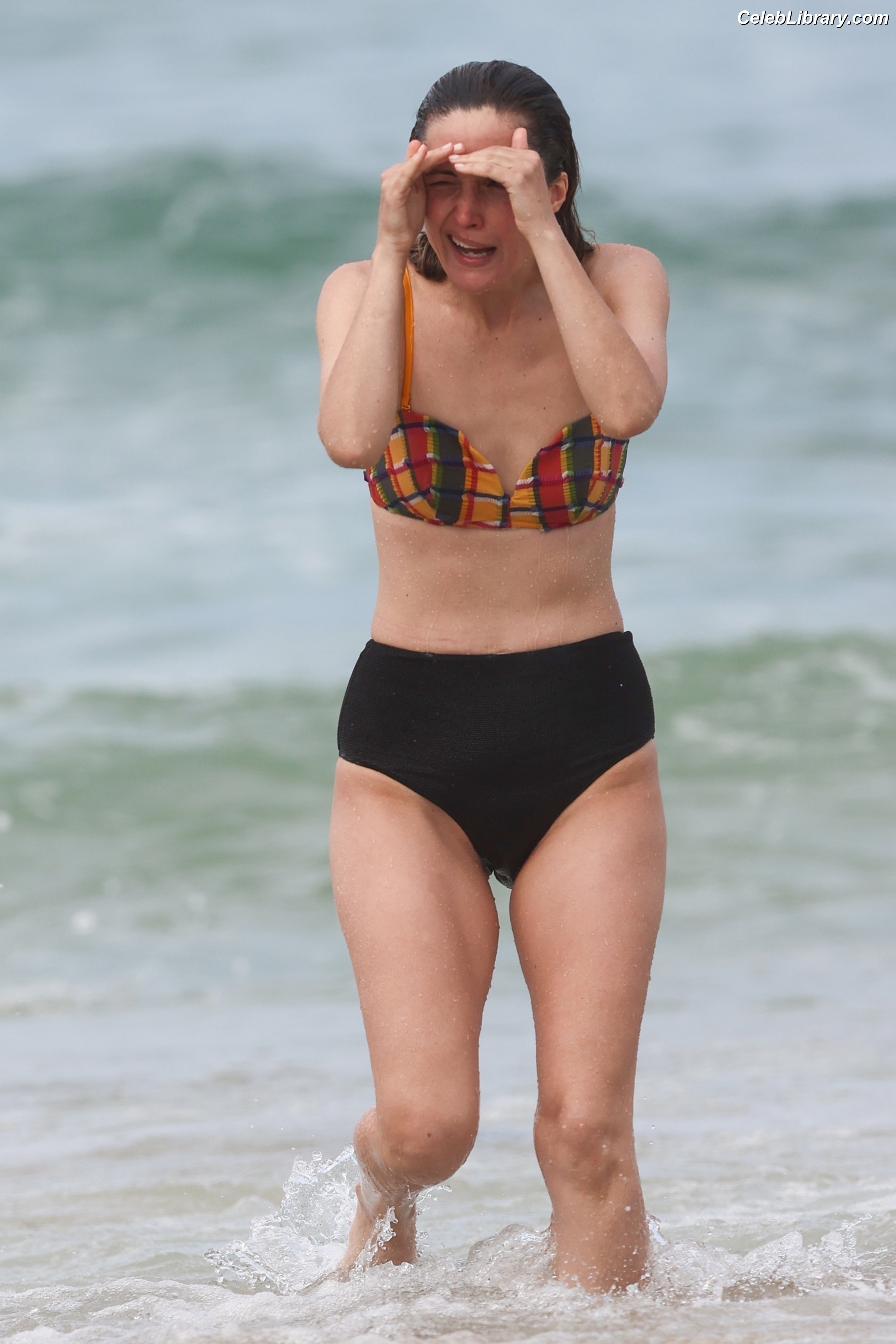 Rose Byrne photo 6 of 435