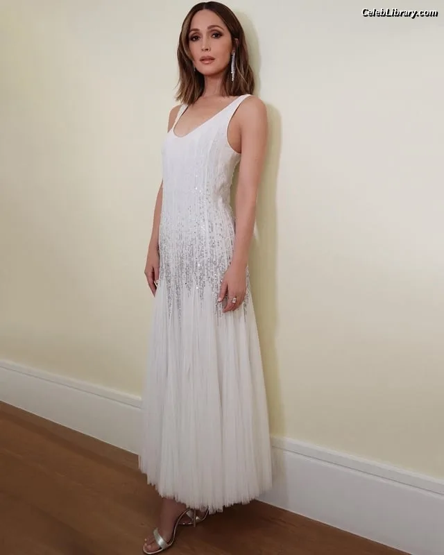 Rose Byrne photo 15 of 435