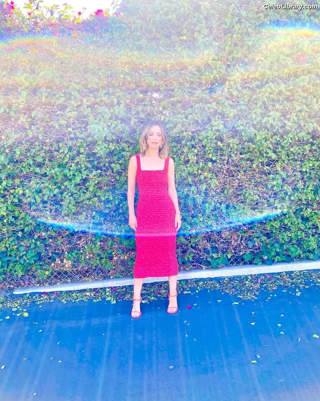 Rose Byrne photo 20 of 435