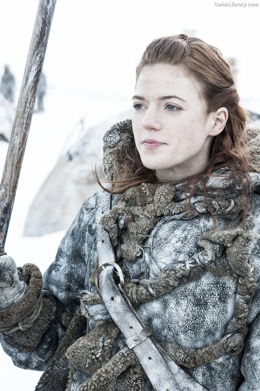 Rose Leslie photo 17 of 44