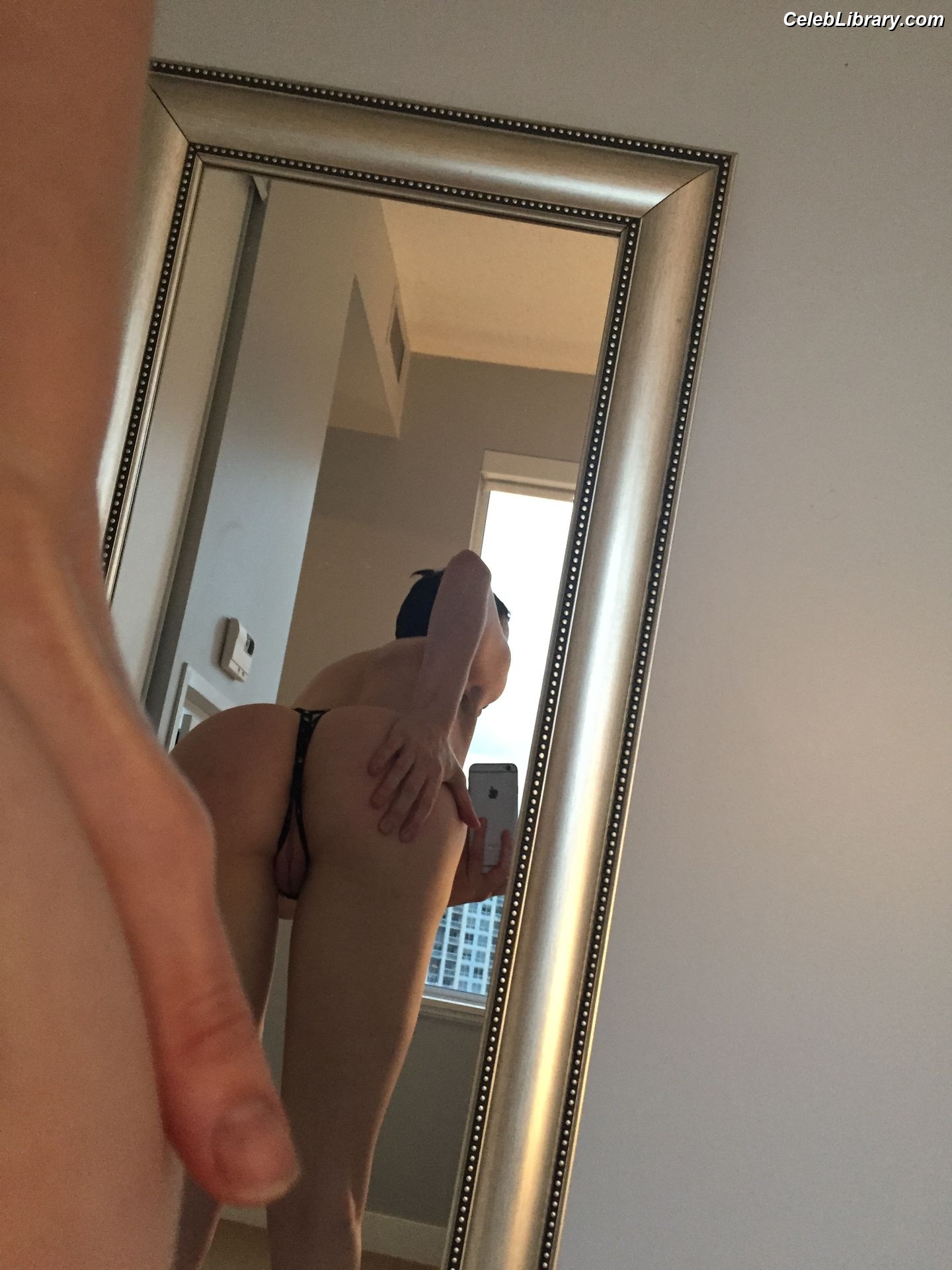 Rose McGowan photo 18 of 218