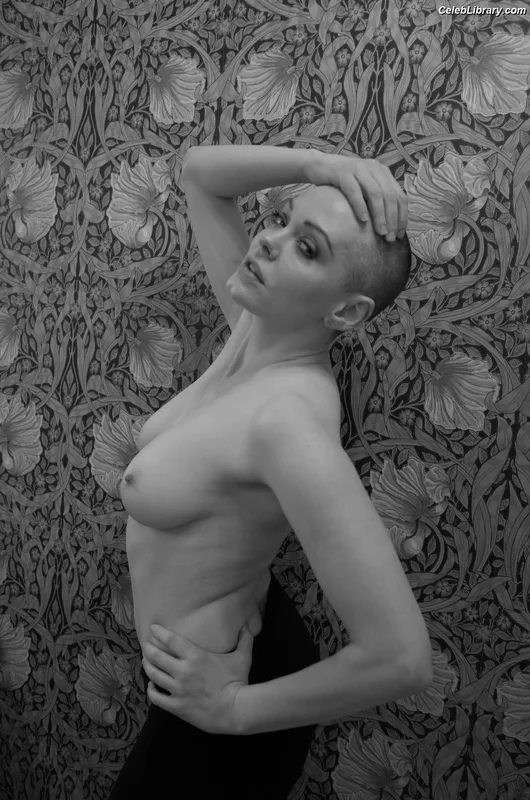 Rose McGowan photo 10 of 218