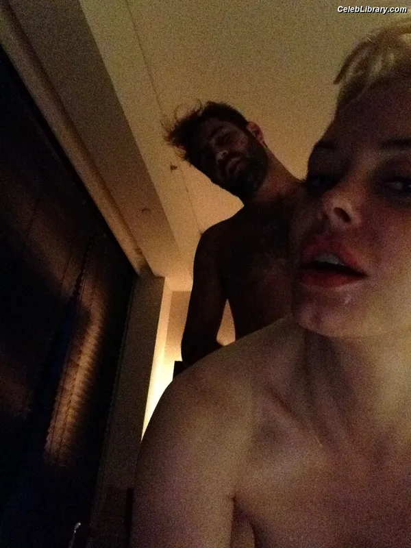 Rose McGowan photo 5 of 218
