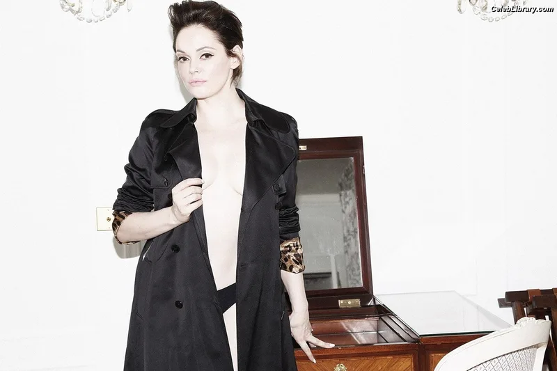 Rose McGowan photo 1 of 218