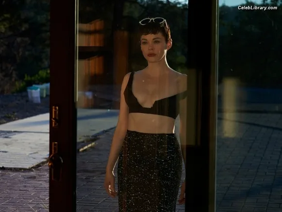 Rose McGowan photo 3 of 218