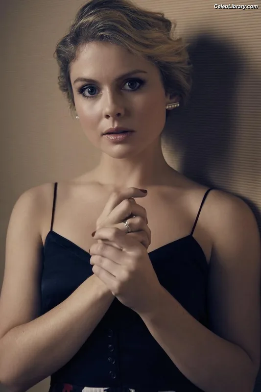Rose McIver photo 1 of 12