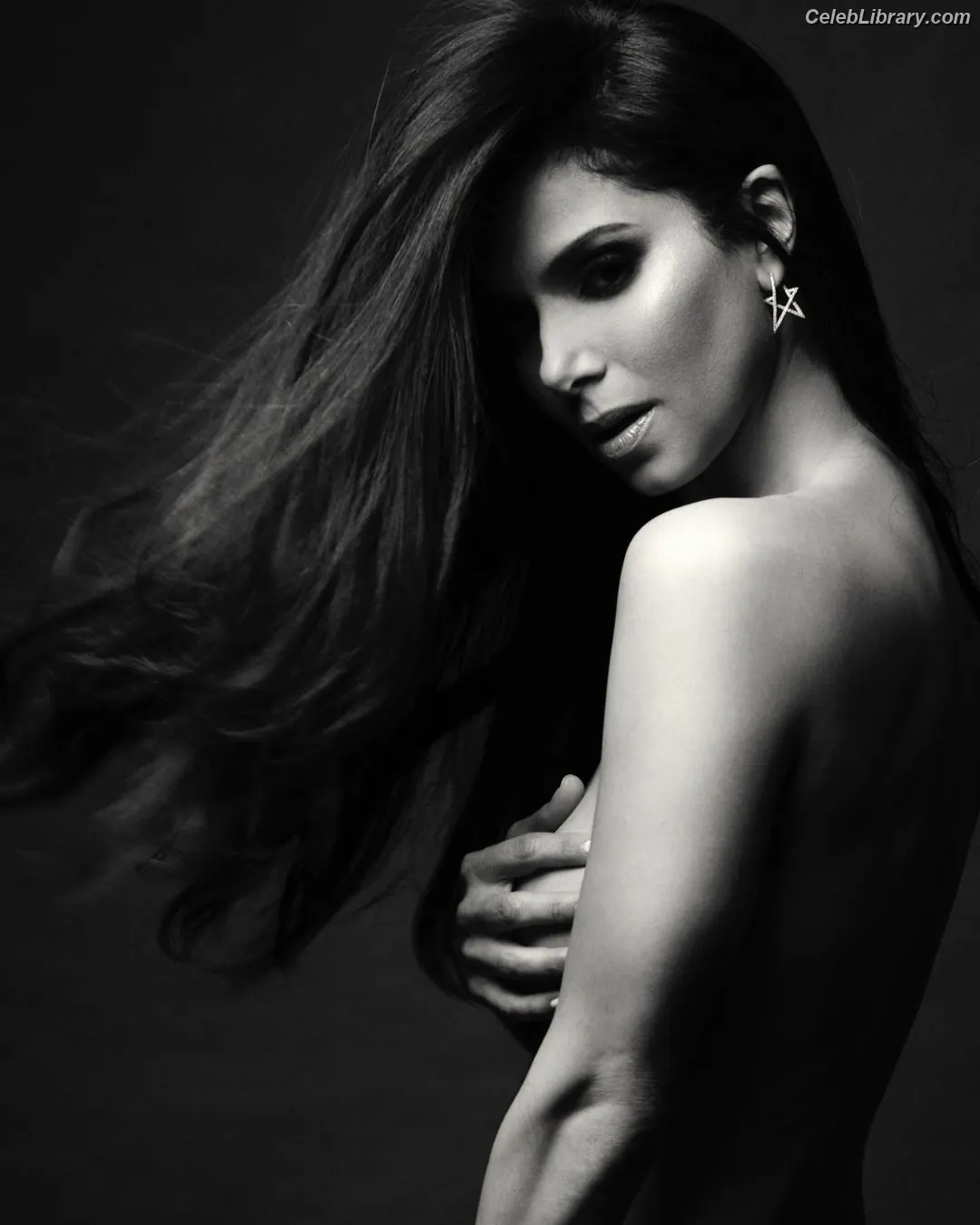 Roselyn Sanchez photo 12 of 164