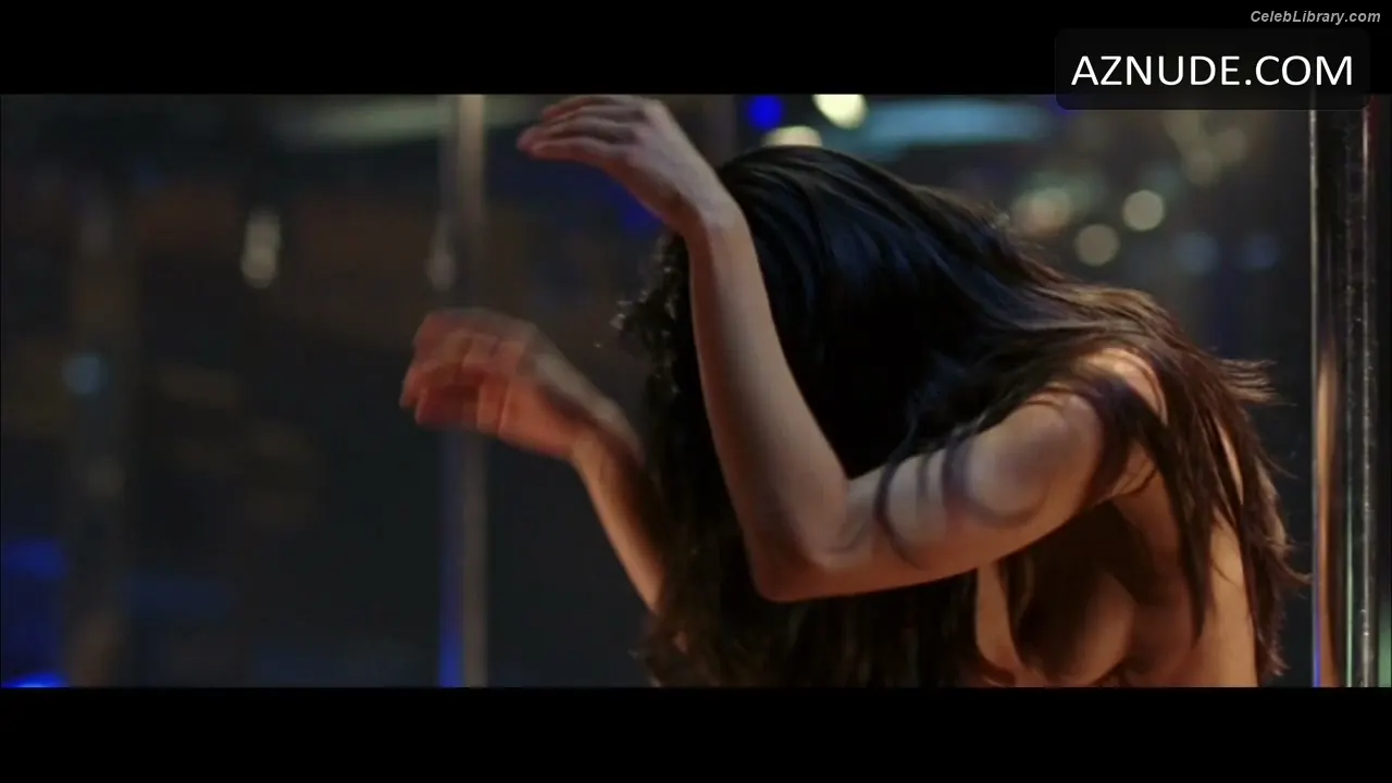 Roselyn Sanchez photo 4 of 164