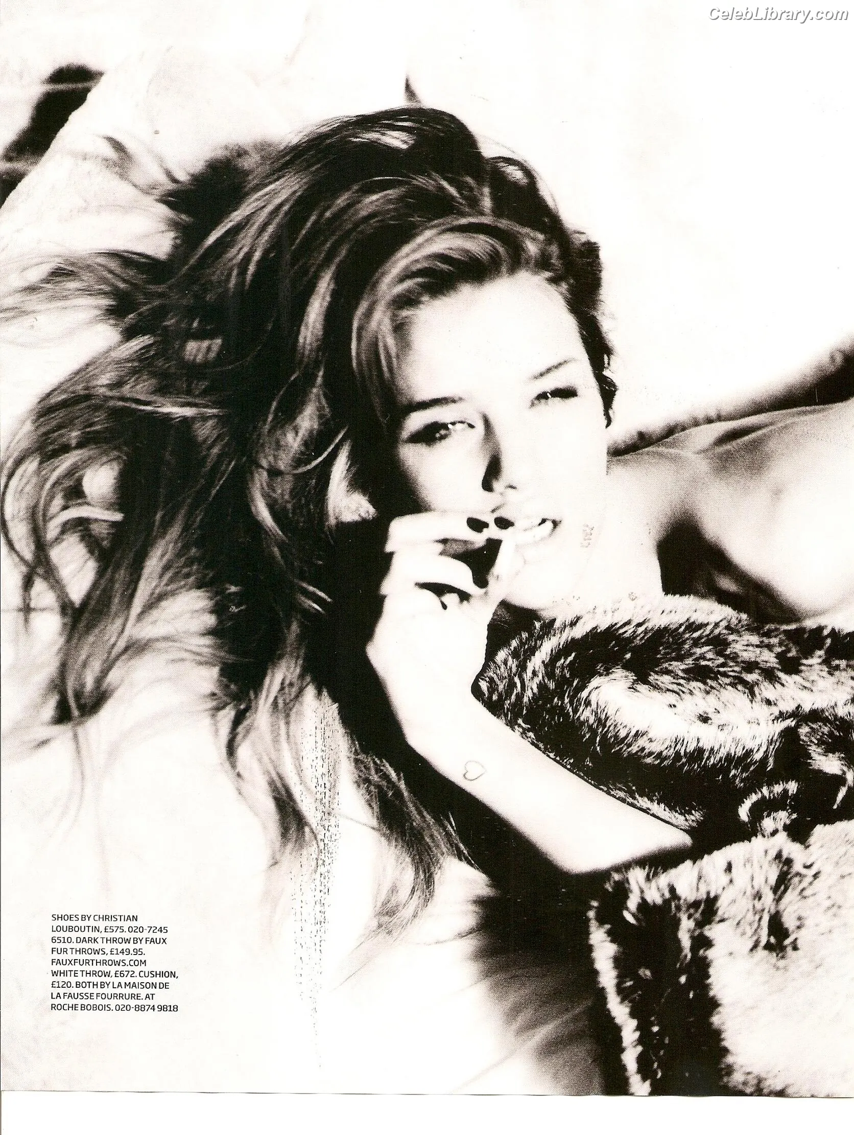 Rosie Huntington-Whiteley photo 17 of 847