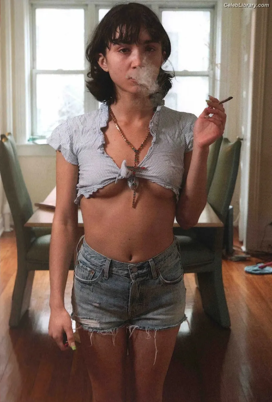 Rowan Blanchard photo 21 of 752