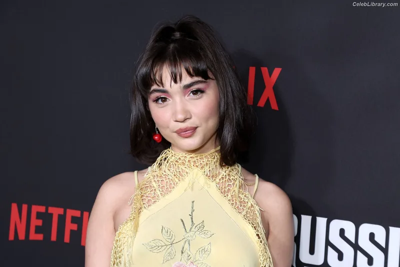 Rowan Blanchard photo 6 of 753