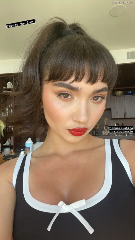Rowan Blanchard photo 6 of 753