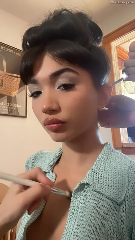 Rowan Blanchard photo 22 of 753