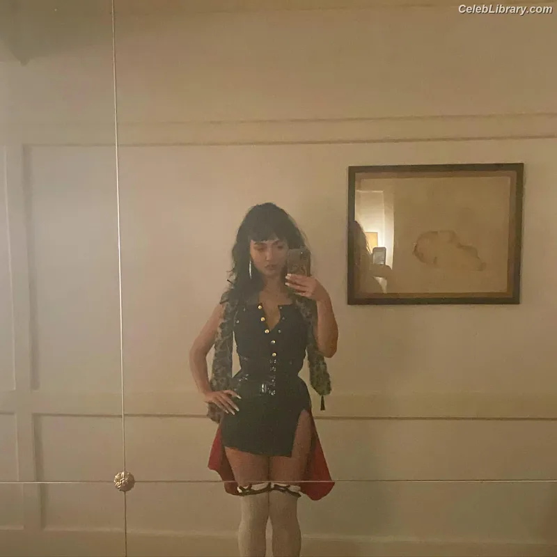 Rowan Blanchard photo 17 of 753