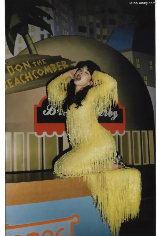Rowan Blanchard photo 6 of 753