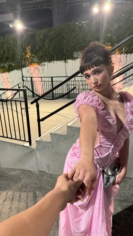 Rowan Blanchard photo 6 of 753