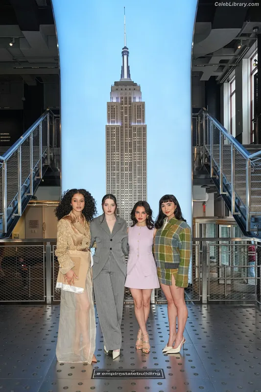 Rowan Blanchard photo 3 of 753