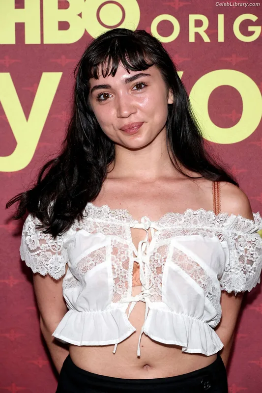 Rowan Blanchard photo 18 of 753