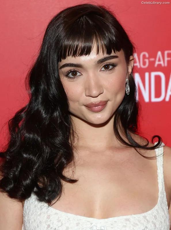 Rowan Blanchard photo 5 of 753