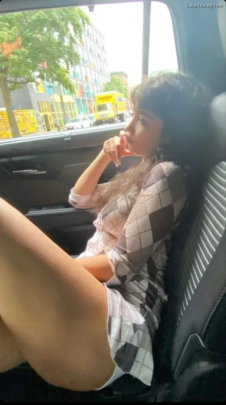 Rowan Blanchard photo 2 of 753
