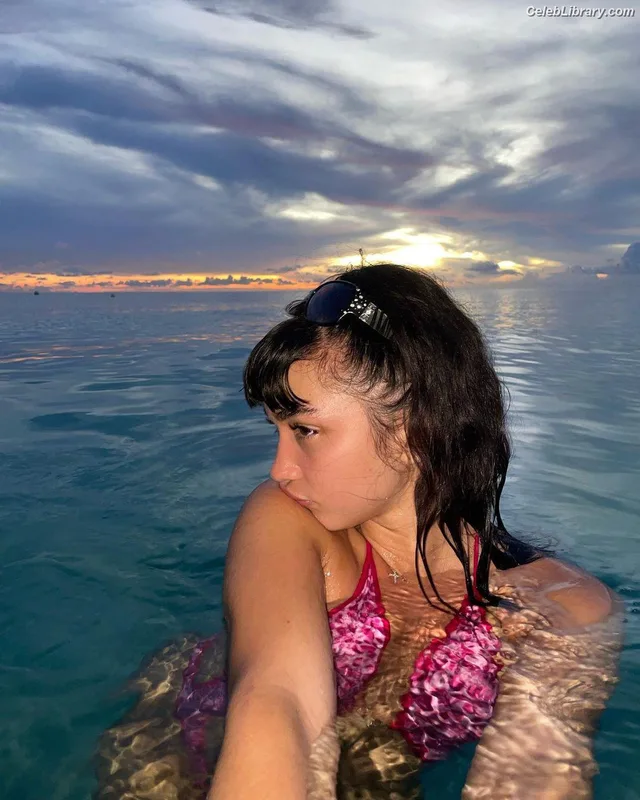Rowan Blanchard photo 9 of 753