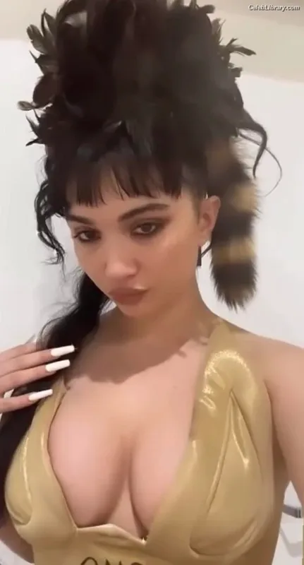 Rowan Blanchard photo 16 of 753