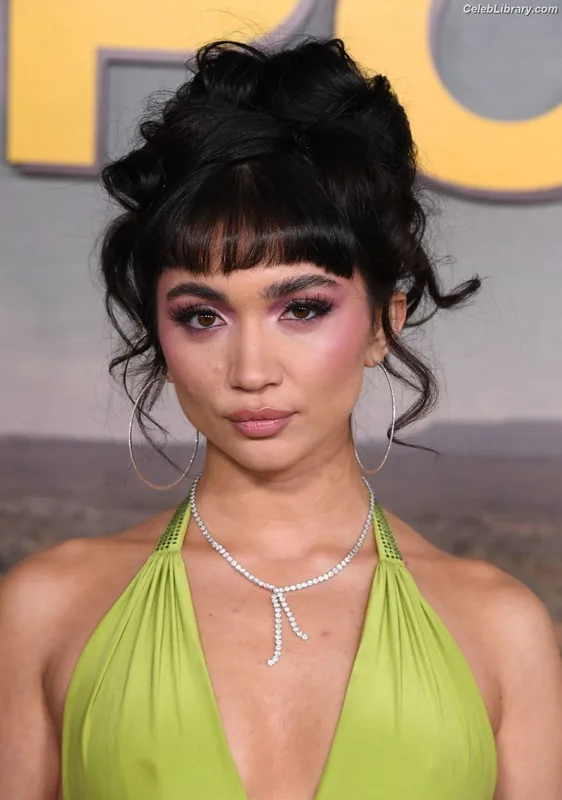 Rowan Blanchard photo 17 of 753