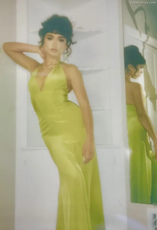 Rowan Blanchard photo 18 of 753