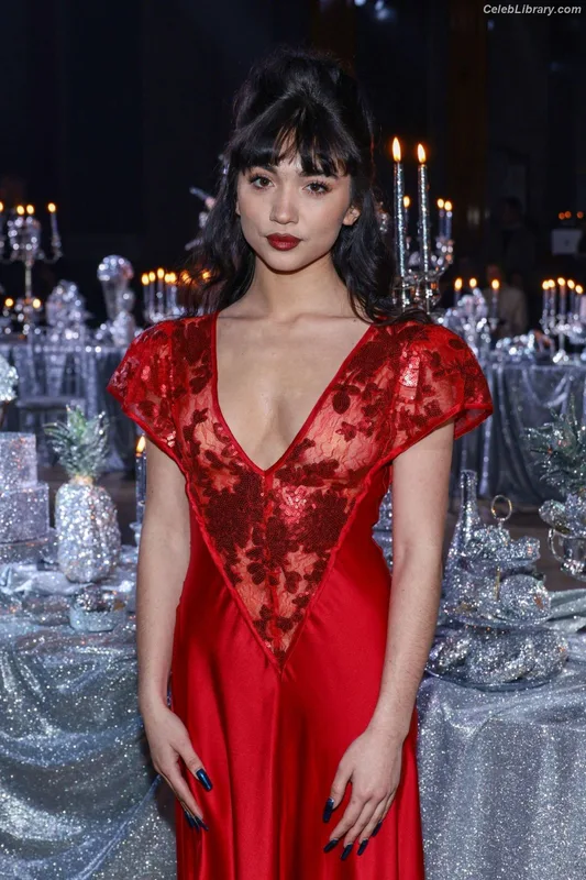 Rowan Blanchard photo 22 of 753