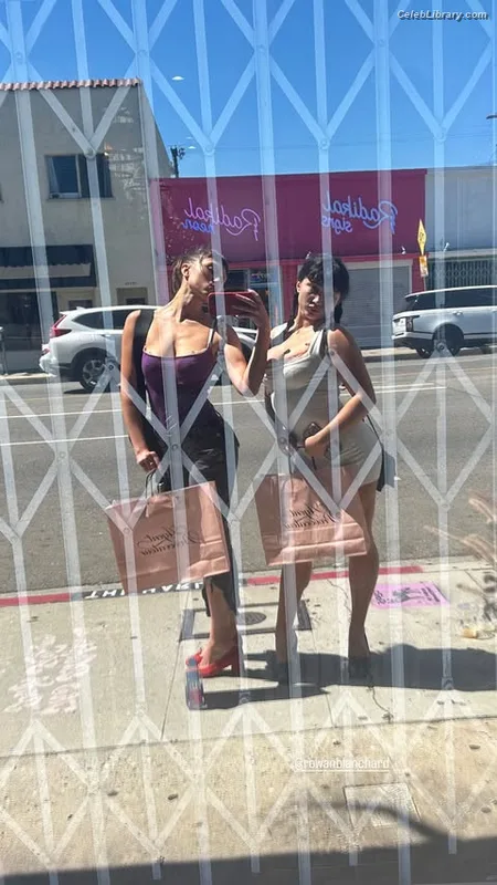Rowan Blanchard photo 5 of 753