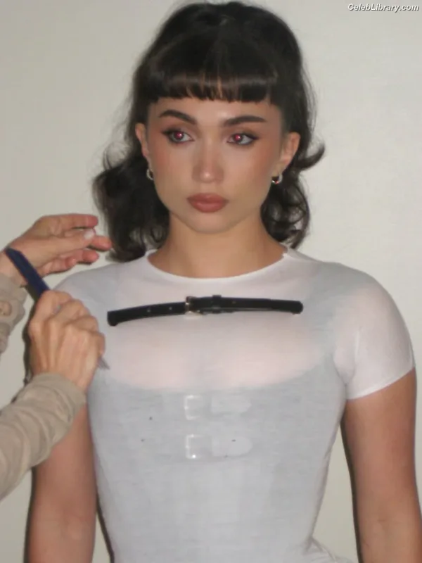 Rowan Blanchard photo 12 of 753