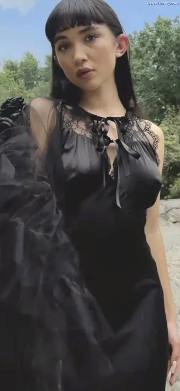 Rowan Blanchard photo 16 of 753