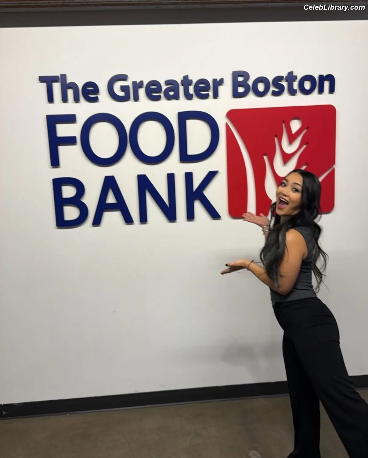 Roxanne Perez photo 1 of 1587
