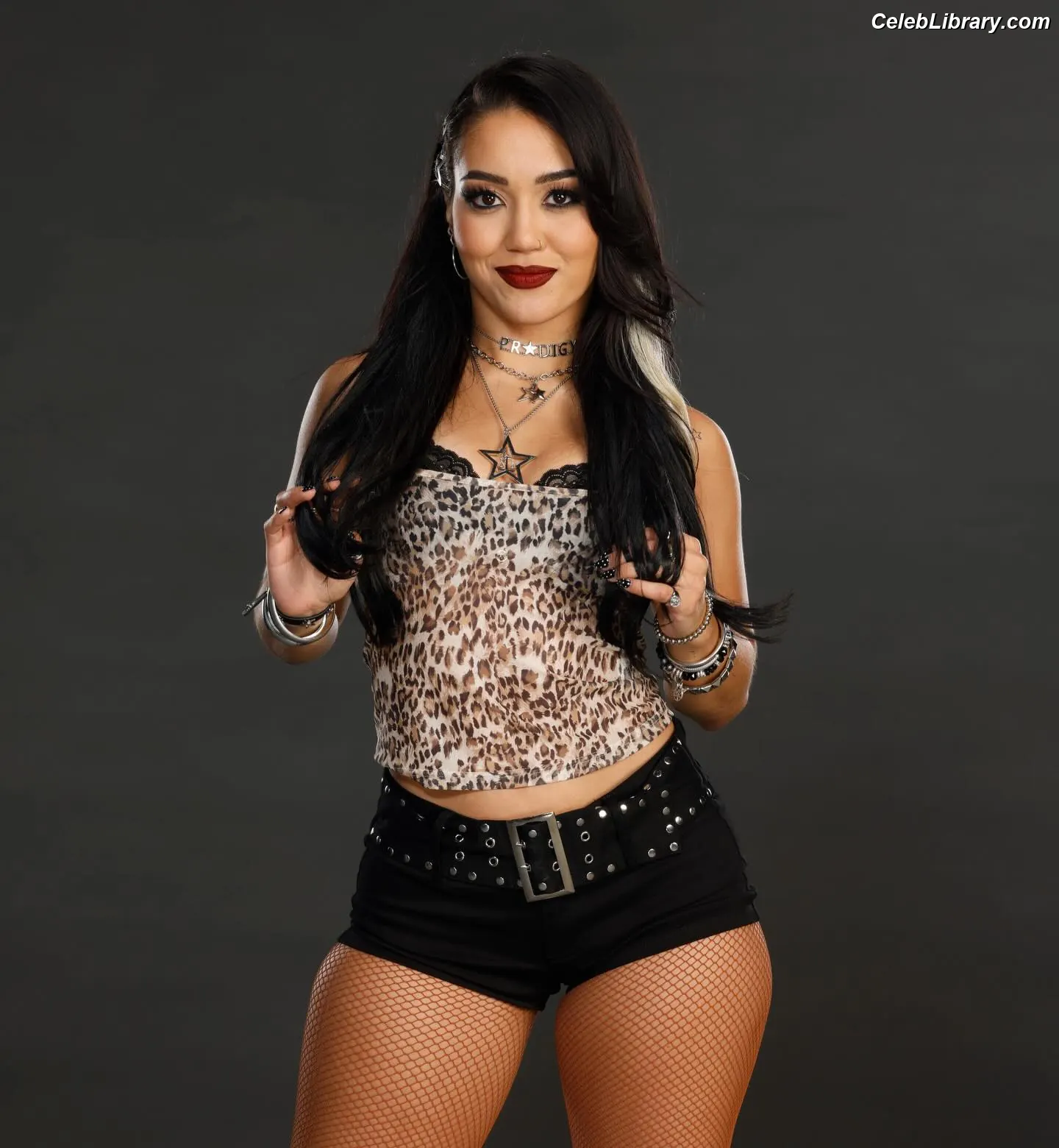 Roxanne Perez photo 14 of 1587