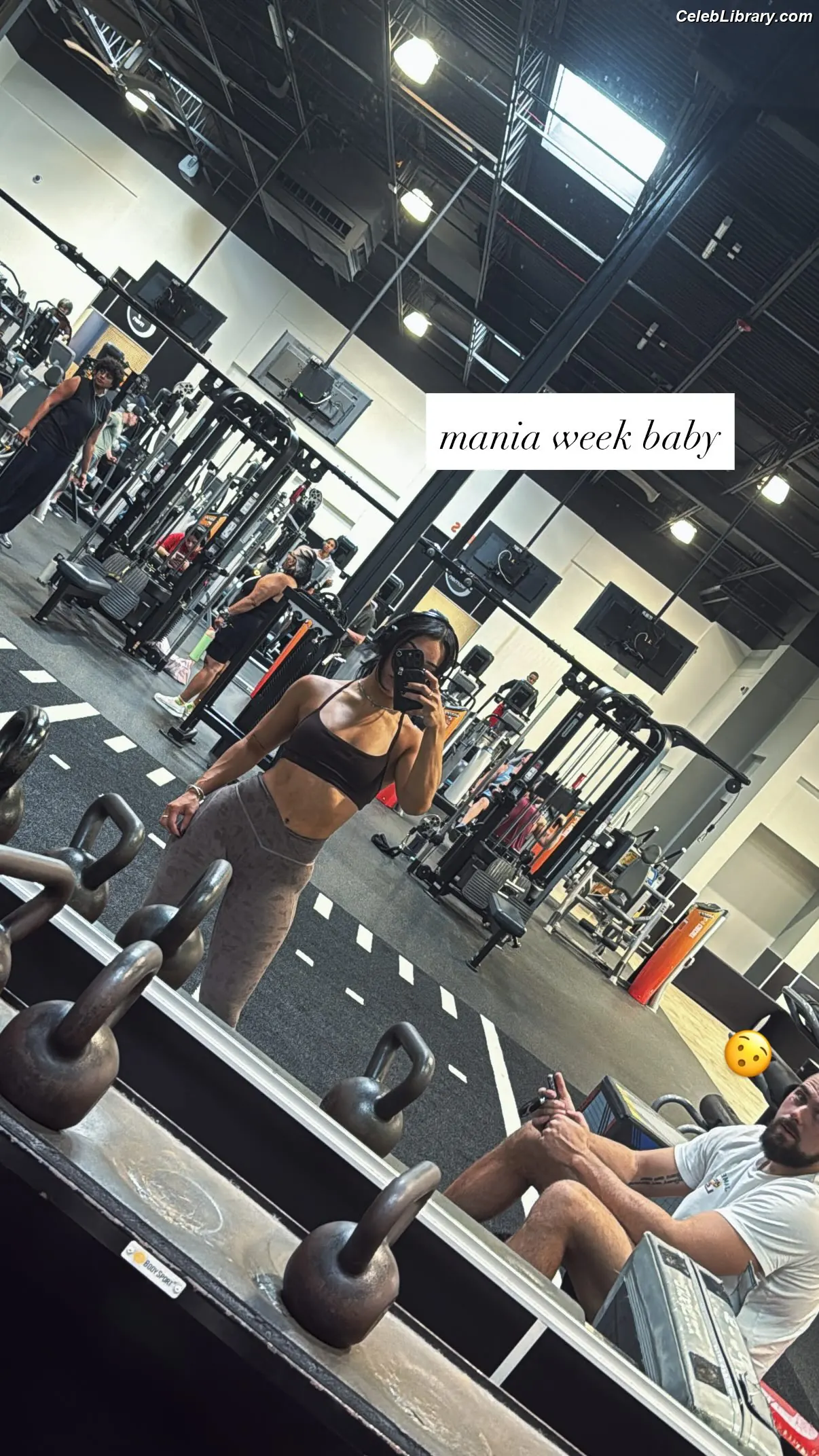 Roxanne Perez photo 2 of 1587