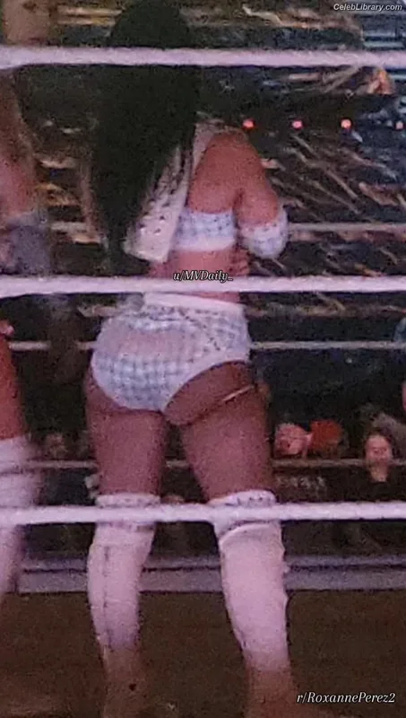 Roxanne Perez photo 1 of 1582