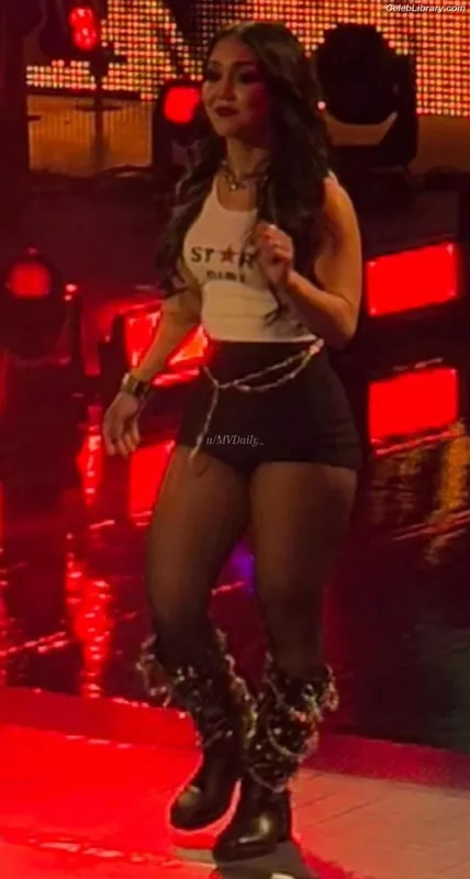Roxanne Perez photo 3 of 1582