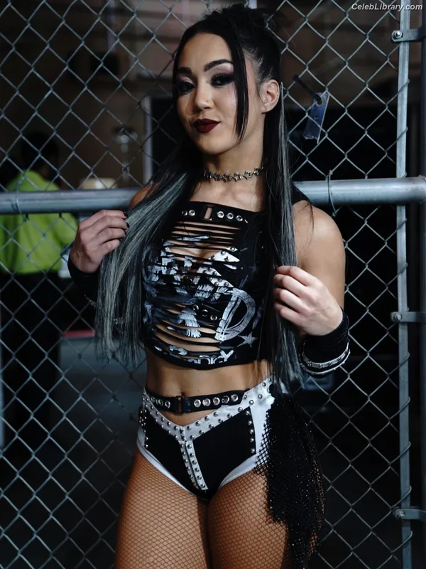 Roxanne Perez photo 18 of 1582