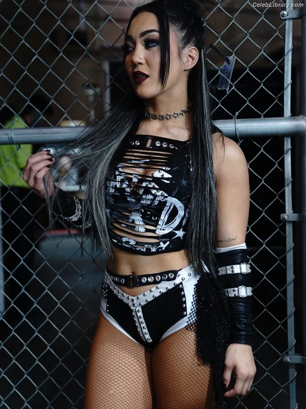 Roxanne Perez photo 22 of 1582