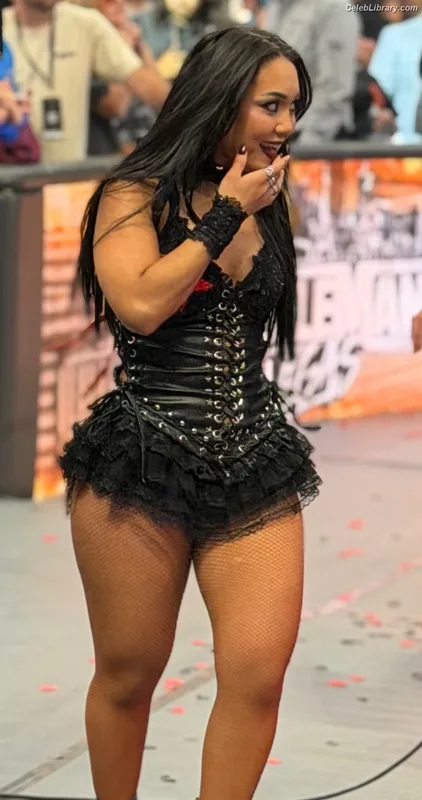 Roxanne Perez photo 4 of 1582